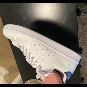 Adidas cloud foam advantage